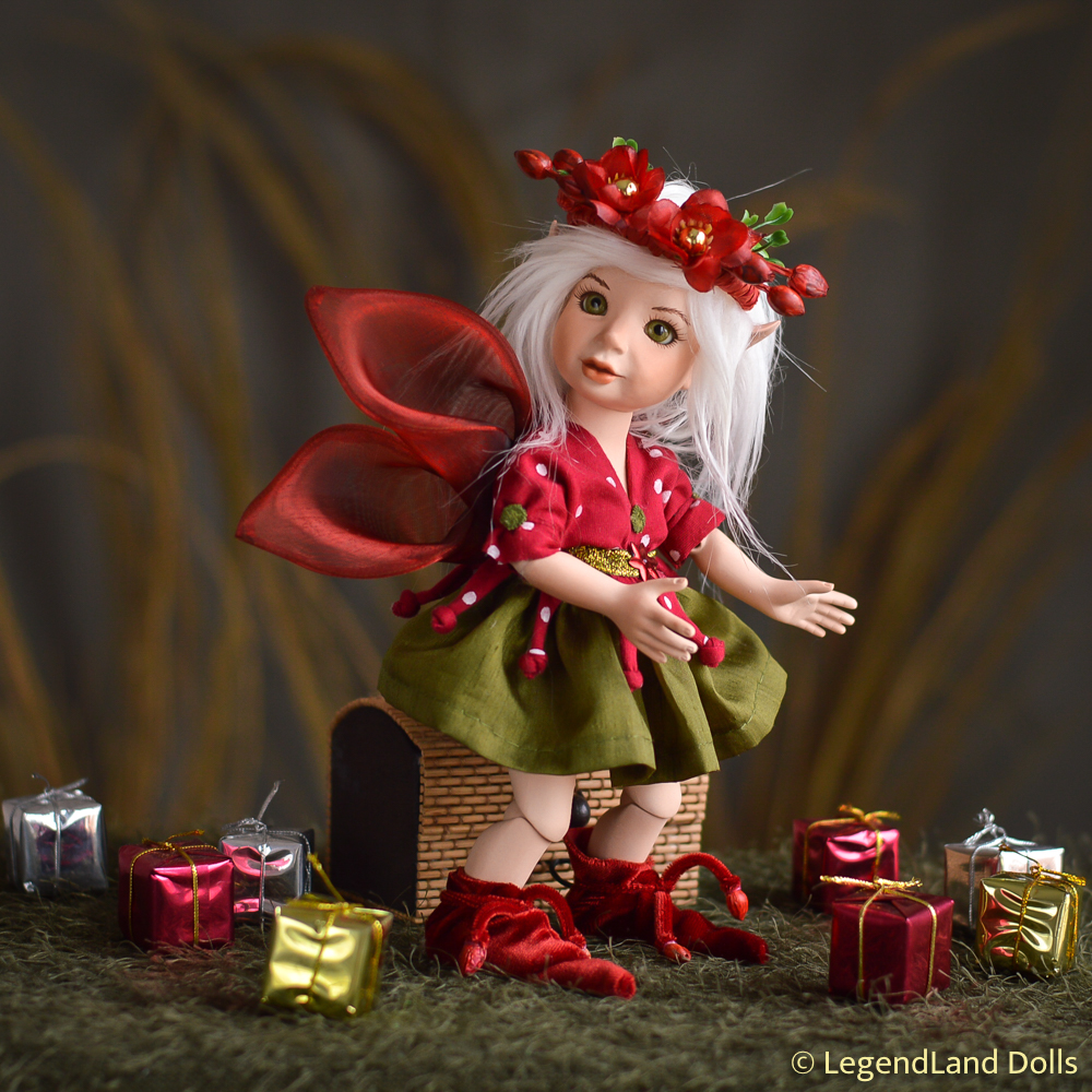 Karácsonyi tündér figura: Lina - ünnepi énekmondó | LegendLand Dolls